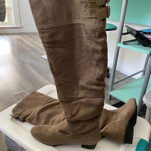 Womens knee high boots
